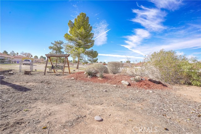 14415 Erie, Apple Valley CA: https://media.crmls.org/medias/1106cb1b-4efc-4525-9aa2-96a01a3825e5.jpg