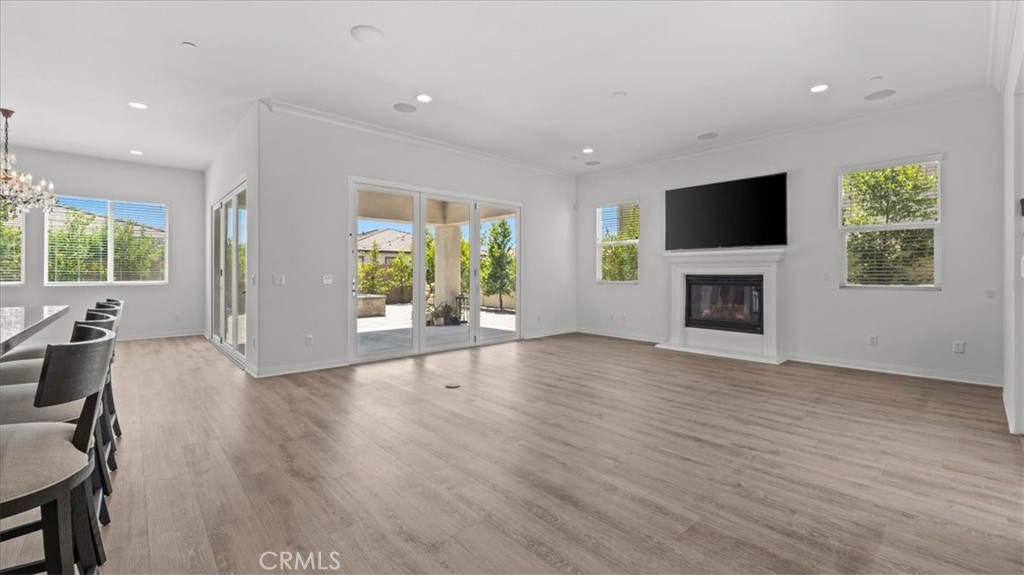 MLS #CV26136860 image #5