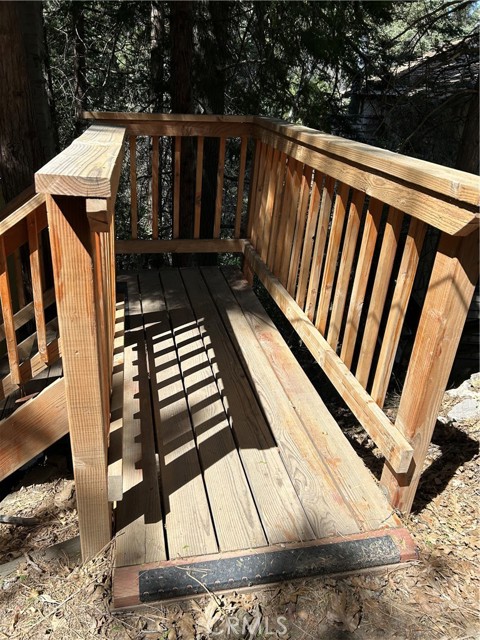 Detail Gallery Image 8 of 8 For 614 Arrowhead Villa, Lake Arrowhead,  CA 92352 - 1 Beds | 1 Baths