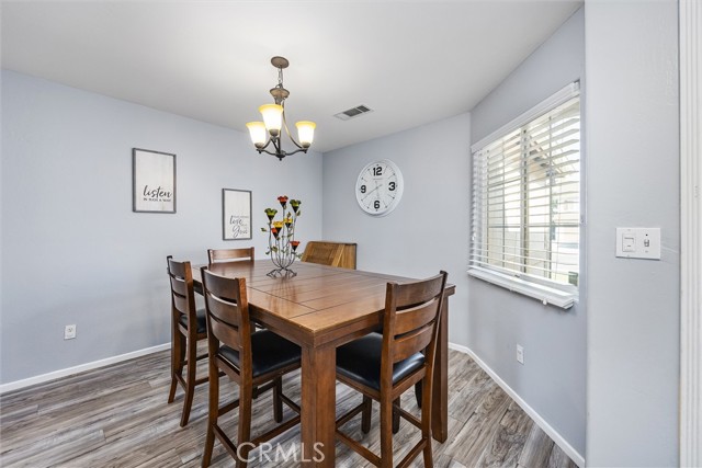 Detail Gallery Image 5 of 37 For 12305 Quiet Pasture Dr, Bakersfield,  CA 93312 - 4 Beds | 2 Baths