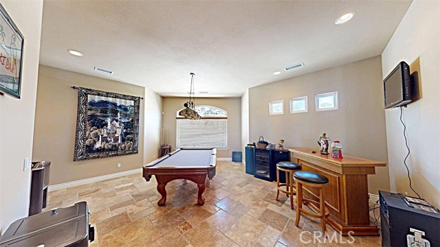 17134 Joshua Road, Apple Valley CA: https://media.crmls.org/medias/1109a975-15cb-43ee-ab4f-9fa1f85f0225.jpg