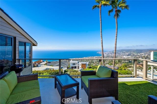 1135 Katella St, Laguna Beach, CA 92651