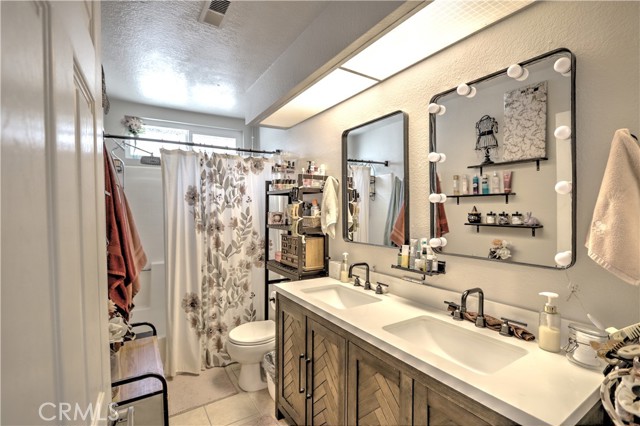 Detail Gallery Image 24 of 30 For 2701 Acorn Glen Pl, Ontario,  CA 91761 - 3 Beds | 2/1 Baths