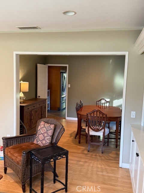 Detail Gallery Image 8 of 38 For 4528 Farmdale, Studio City,  CA 91602 - 2 Beds | 2 Baths