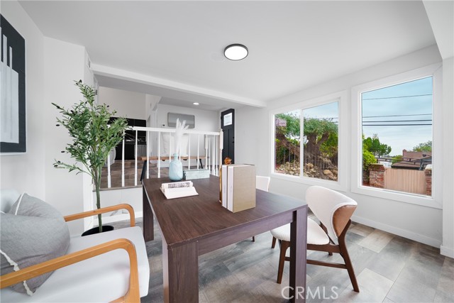 2423 Rockdell Street, La Crescenta CA: https://media.crmls.org/medias/110cef6d-05b0-4c68-a918-337c5af72a03.jpg