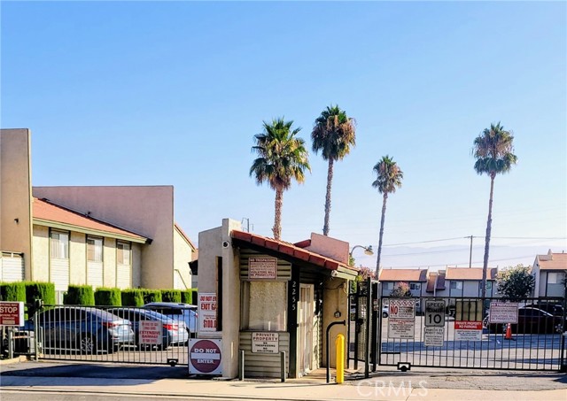 Detail Gallery Image 1 of 27 For 2255 Cahuilla St #68,  Colton,  CA 92324 - 2 Beds | 1/1 Baths