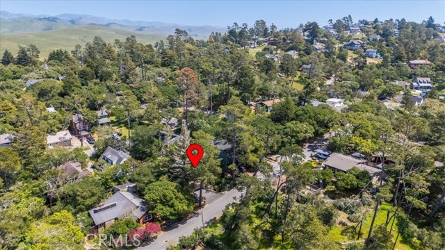 2320 Wilcombe Drive, Cambria CA: https://media.crmls.org/medias/110d7c0d-2256-48d0-8fde-0e08f543a9bc.jpg