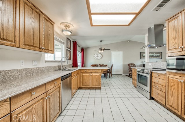 Detail Gallery Image 15 of 66 For 42883 Revis Ct, Coarsegold,  CA 93614 - 3 Beds | 2 Baths