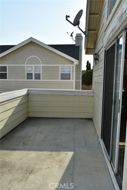 Detail Gallery Image 24 of 24 For 4623 W 171st St, Lawndale,  CA 90260 - 3 Beds | 3 Baths