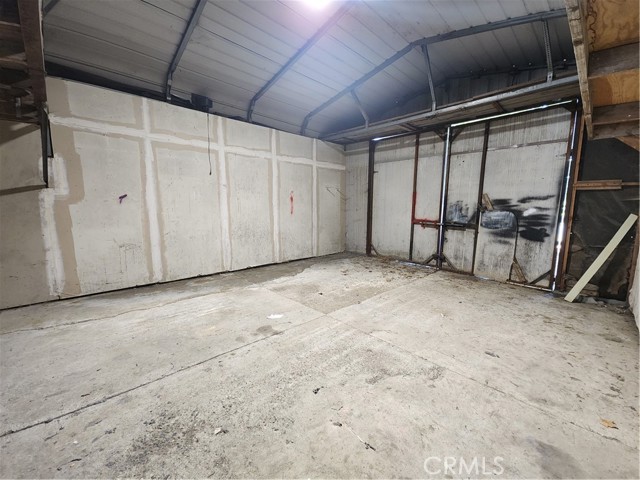 404 San Mateo Avenue, Gerber CA: https://media.crmls.org/medias/110f52c0-323f-4fbd-aa37-97ffee26e034.jpg