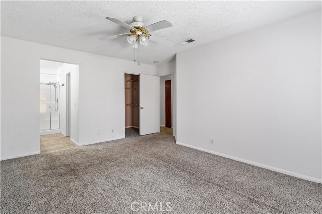 Detail Gallery Image 15 of 21 For 1049 Barrington, Rosamond,  CA 93560 - 3 Beds | 2 Baths