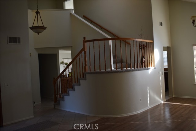 Detail Gallery Image 10 of 24 For 29015 Willow Creek Ln, Highland,  CA 92346 - 4 Beds | 2/1 Baths