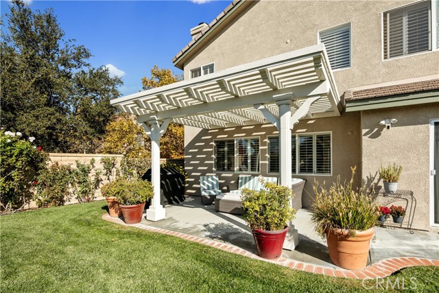 Detail Gallery Image 25 of 34 For 17942 Maplehurst Pl, Canyon Country,  CA 91387 - 3 Beds | 2/1 Baths