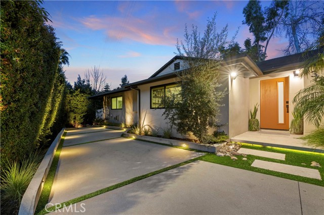 Detail Gallery Image 46 of 49 For 3640 Wrightwood, Studio City,  CA 91604 - 3 Beds | 3 Baths