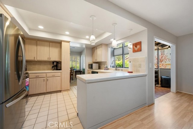 Image 10 of 50 For 675 Barberry Way