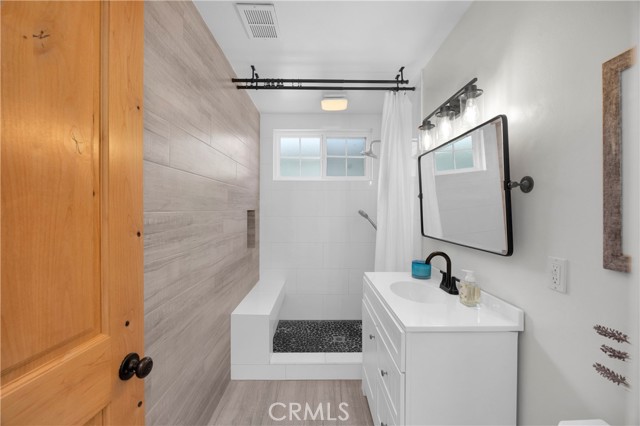 Image 26 of 53 For 8326 Fontainbleau Way