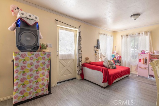Detail Gallery Image 5 of 45 For 439 Jeffries Rd, Big Bear Lake,  CA 92315 - – Beds | – Baths