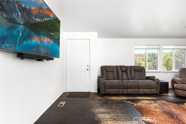 41605 De Portola Road, Temecula CA: https://media.crmls.org/medias/11133611-e24a-486a-b2cb-0cbc52a924a4.jpg