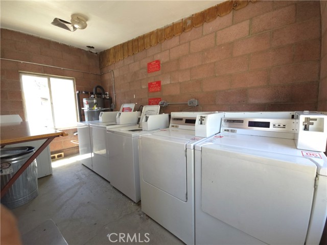 Image 19 of 22 For 51063 29 Palms Hwy  15