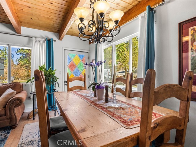 Detail Gallery Image 17 of 54 For 40155 Mahanoy, Big Bear Lake,  CA 92315 - 2 Beds | 1 Baths