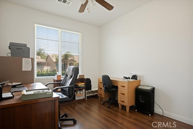 1467 Hunter Moon Way, Beaumont CA: https://media.crmls.org/medias/1113aee1-06f0-459e-b584-016e9c00f382.jpg