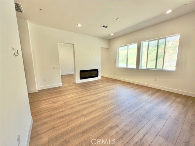 7051 Hurley Court, San Bernardino CA: https://media.crmls.org/medias/1113fcf1-3acb-44ae-8b8e-e67b703fbf45.jpg