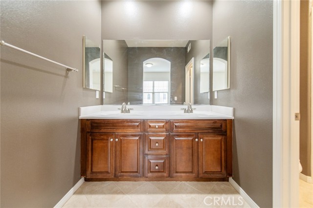 Detail Gallery Image 16 of 35 For 77 Hallmark, Irvine,  CA 92620 - 3 Beds | 3 Baths