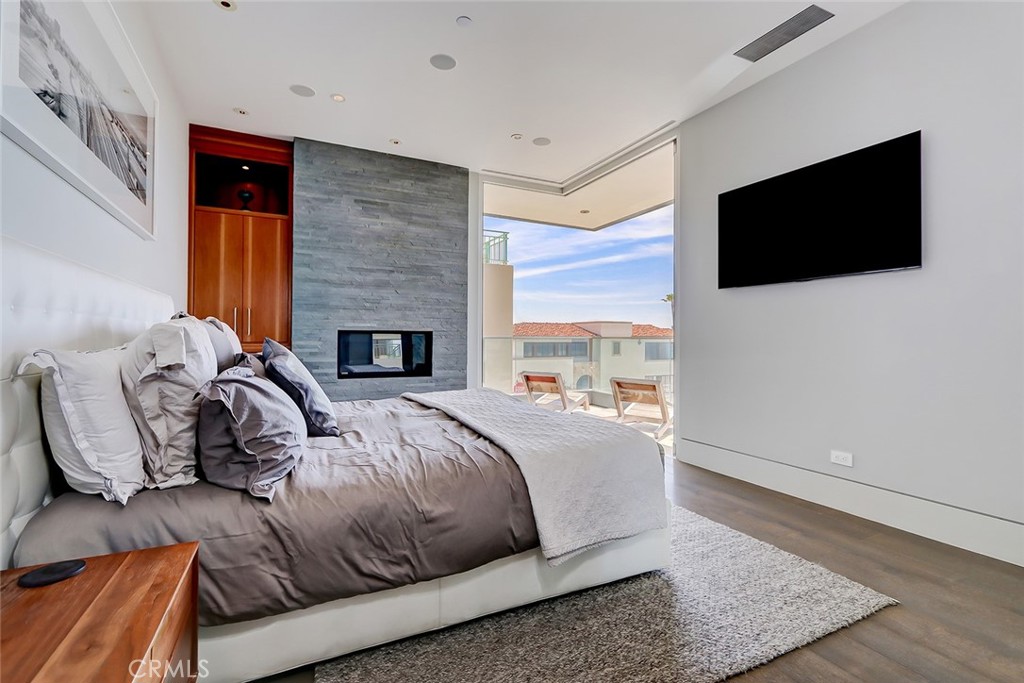 3208 Ocean Drive