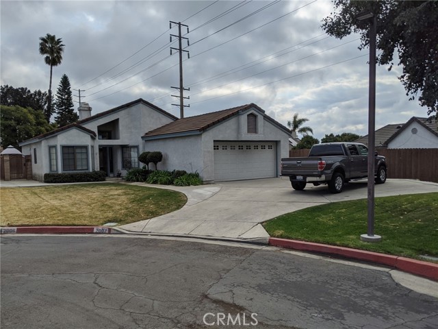 2002 Springcreek Circle, Upland CA: https://media.crmls.org/medias/1119511e-c90e-4e21-9595-5cde8eff6bf9.jpg