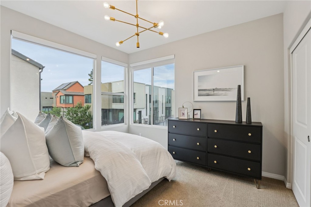 MLS #OC25253268 image #25