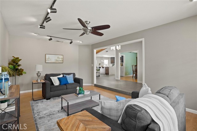 615 Crimson Court, Chico CA: https://media.crmls.org/medias/111ab8ca-c6c7-4ff7-ada0-d3a3d0b3e70e.jpg