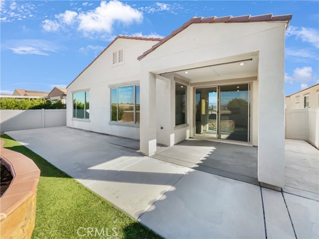 11444 River Run st., Apple Valley CA: https://media.crmls.org/medias/111b8e10-07fa-48c9-b467-b10080b012c8.jpg