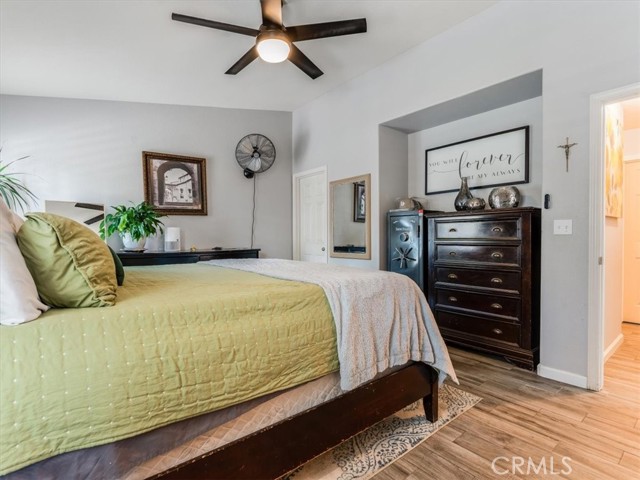 104 W Mariposa Street, Avenal CA: https://media.crmls.org/medias/111bdfad-0cec-4fd4-80f2-88c70ea99271.jpg