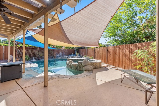 Detail Gallery Image 12 of 21 For 40472 Periwinkle Ct, Palm Desert,  CA 92260 - 3 Beds | 2 Baths