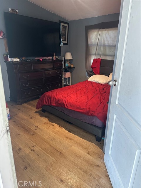 Detail Gallery Image 8 of 9 For 1247 E St, Corona,  CA 92882 - – Beds | – Baths