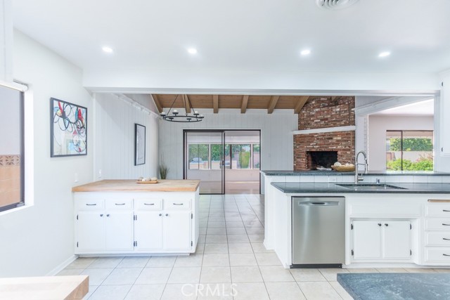 Detail Gallery Image 28 of 47 For 6563 Bianca, Van Nuys,  CA 91406 - 3 Beds | 2 Baths