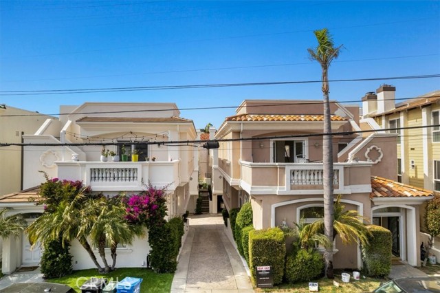 615 2nd St, Hermosa Beach, California 90254, 4 Bedrooms Bedrooms, ,3 BathroomsBathrooms,Residential,Sold,2nd St,SB23068446