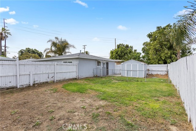 Detail Gallery Image 18 of 19 For 10327 Flora Vista Ave, Bellflower,  CA 90706 - 2 Beds | 1 Baths