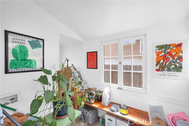 776 Stanley Avenue, Long Beach CA: https://media.crmls.org/medias/111e195c-f29b-4886-83af-52e1399b6aa6.jpg