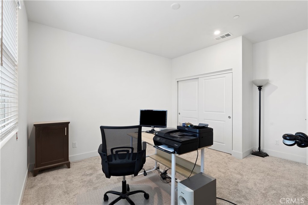 MLS #IV25027900 img 31