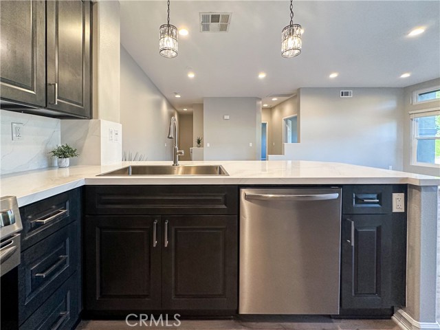 1012 S Country Glen Way, Anaheim CA: https://media.crmls.org/medias/111ec0aa-35c9-49ad-a756-9b3a3cb295da.jpg