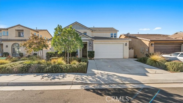 Detail Gallery Image 3 of 44 For 1417 Galaxy Dr, Beaumont,  CA 92223 - 4 Beds | 3 Baths