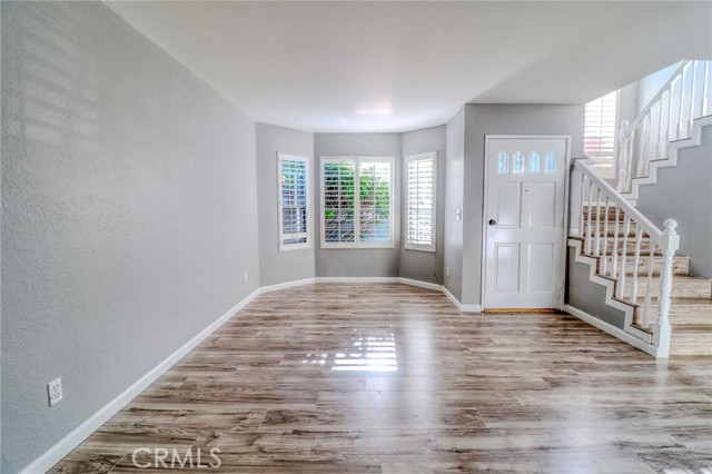 14738 Pioneer Boulevard, Norwalk CA: https://media.crmls.org/medias/111f3168-e639-4978-b108-afe47ba4e1c1.jpg