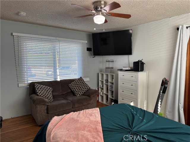 Detail Gallery Image 22 of 26 For 10406 San Carlos, South Gate,  CA 90280 - 2 Beds | 1 Baths