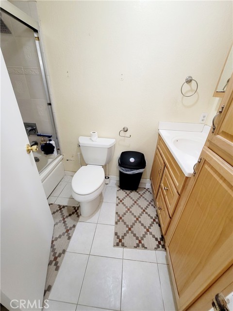 3030 E Valley View Avenue, West Covina CA: https://media.crmls.org/medias/11207d70-8f13-4db5-bcbf-82330c822918.jpg