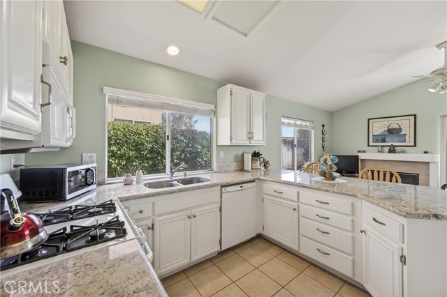 Detail Gallery Image 11 of 37 For 24003 Whistling Swan, Murrieta,  CA 92562 - 3 Beds | 2 Baths