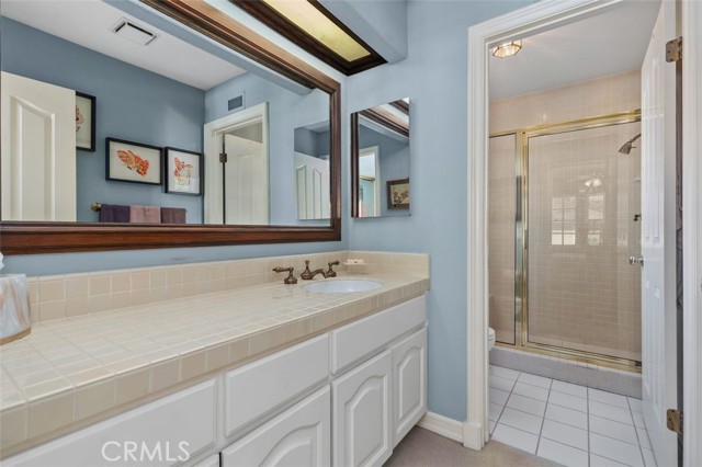 6260 Napoli Court, Long Beach CA: https://media.crmls.org/medias/11214fb9-bee3-42e2-af4a-df6cabc74b73.jpg