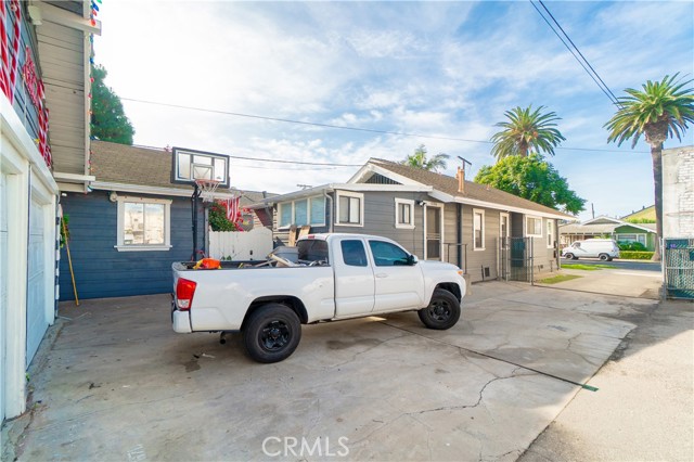 Detail Gallery Image 4 of 4 For 678 Coronado, Long Beach,  CA 90814 - – Beds | – Baths