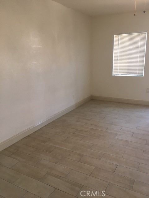 Detail Gallery Image 11 of 22 For 846 W 103rd St, Los Angeles,  CA 90044 - – Beds | – Baths