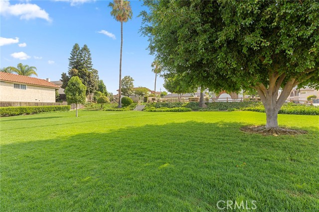 Centrally located near bothLos Coyotes Shopping Center and Amerige Heights Shopping Center. You'll have a variety of shopping and dining options, plus easy access to the 91 & 5 freeways, Amtrak, and Metrolink stations. This home combines comfort, convenience and community living.